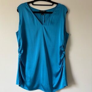 St. John silk tank large blue blouse